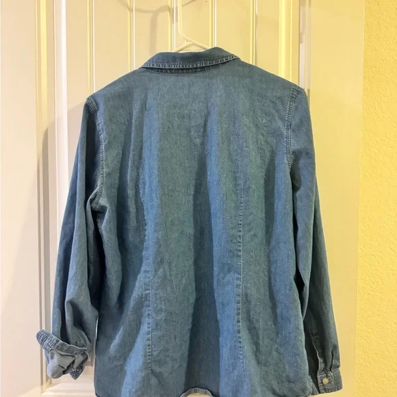 The Limited Sky Blue Denim Top - Picture 5 of 5